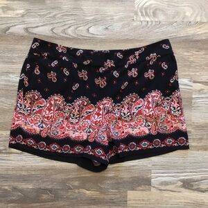 LOFT Outlet Black Paisley Print High Rise 4” Short 10